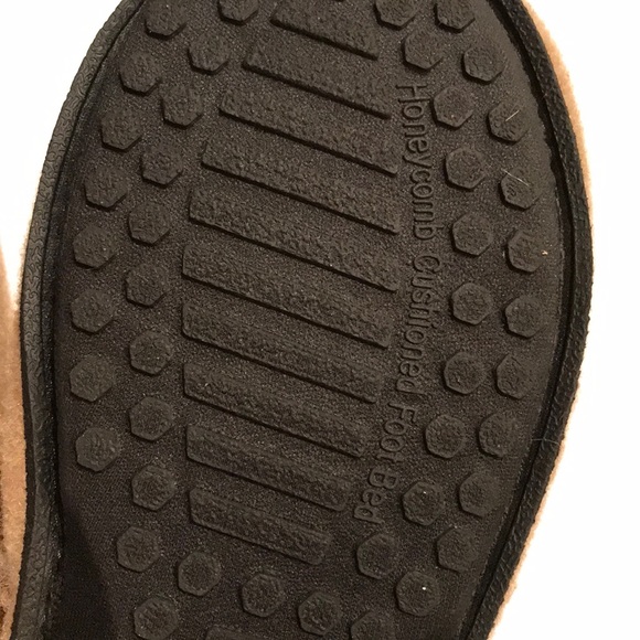 NWOT Activizer cozy fuzzy slippers 6 winter warm - Picture 6 of 9